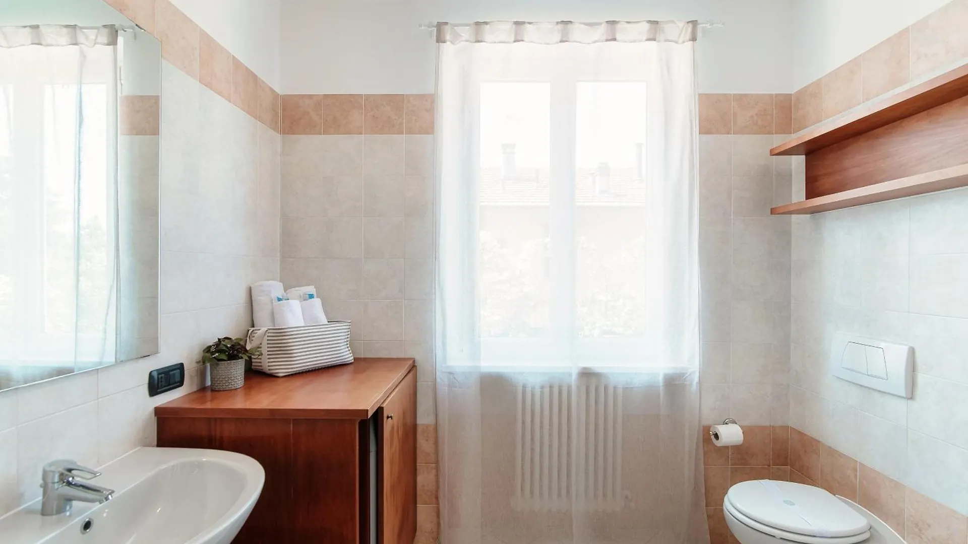 Casa Olivo By Quokka 360 - Flat With Sun Terrace In Cernobbio Apartment 0*,